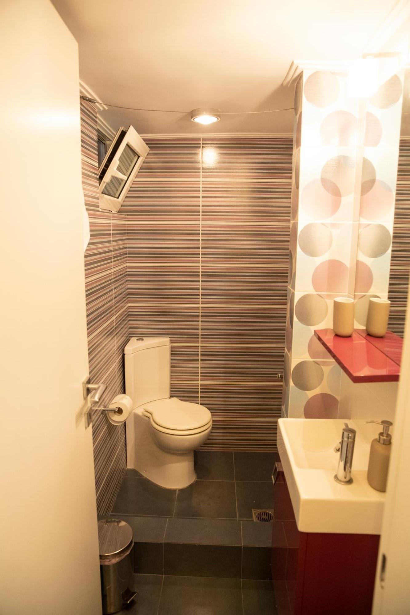 Spacious Glyfada Golf 4Br -Near Beach + Shops Athen Eksteriør billede